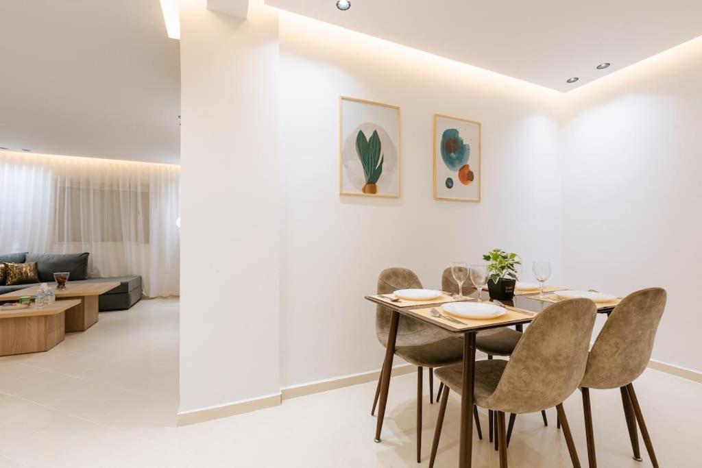 Luxe De 2 Chambres Avec Parking
